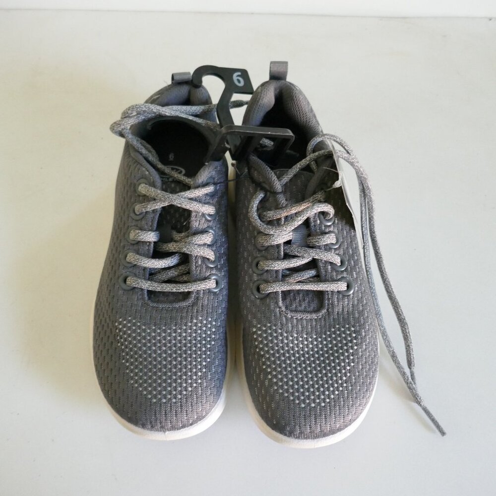 Athletic Works gray lifestyle joggers sneakers walking shoes NEW size 6